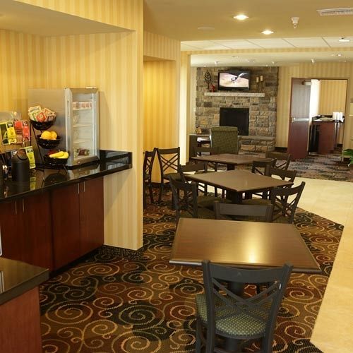 Cobblestone Hotel - Wayne Exteriér fotografie